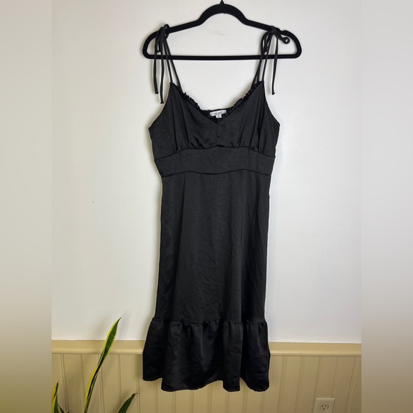 Nine West Black Satin Slip Babydoll Dress L Y2K Coquette Whimsigoth Goth LBD - Picture 11 of 12